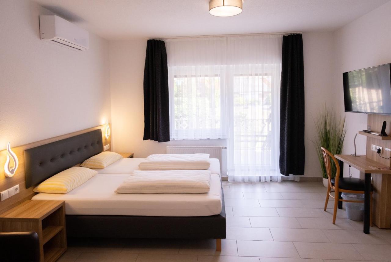 Gap Hotel Langwedel  Bagian luar foto